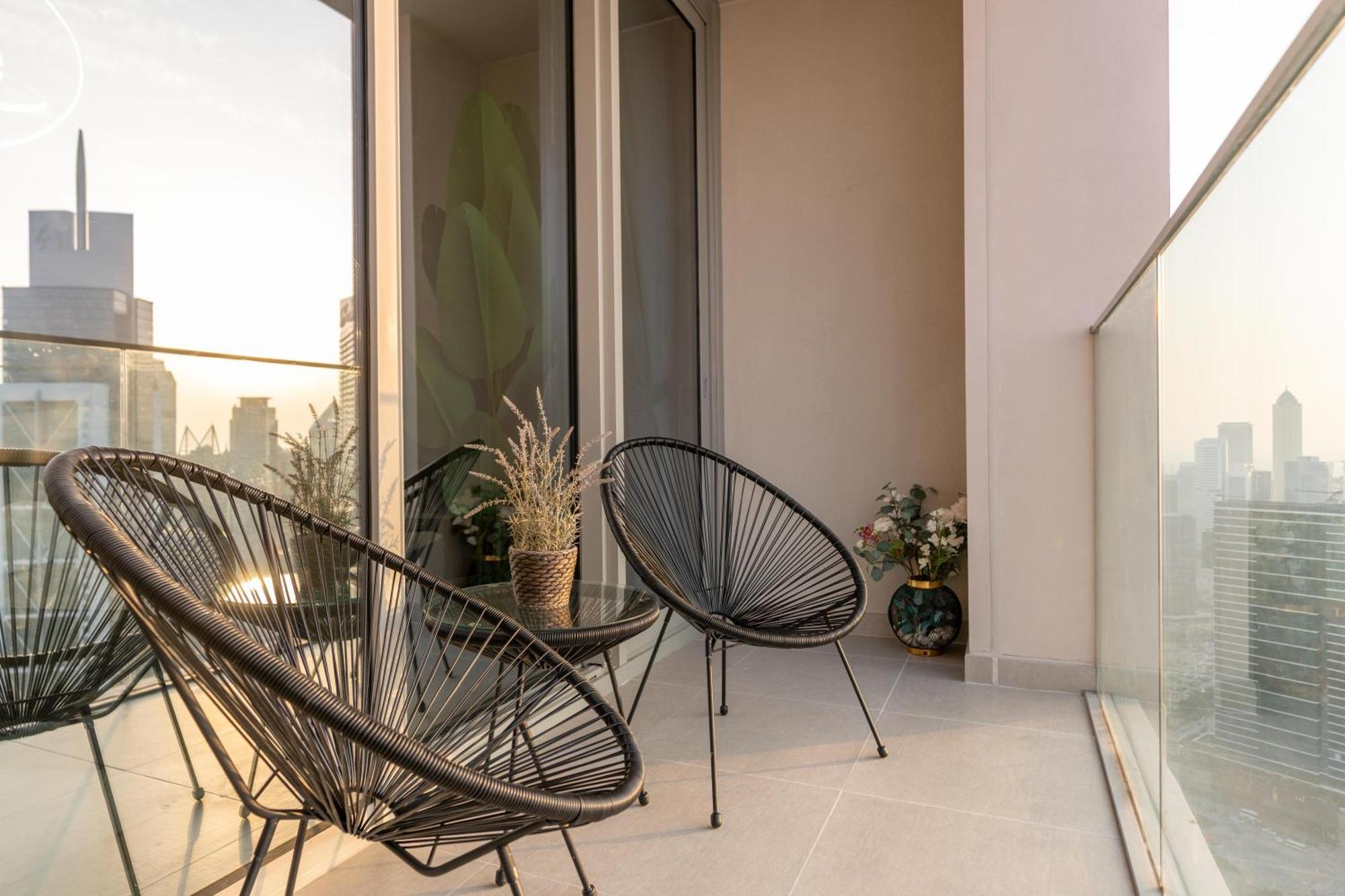 Ultimate / 2 Bedrooms / Sea Views / Downtown دبي